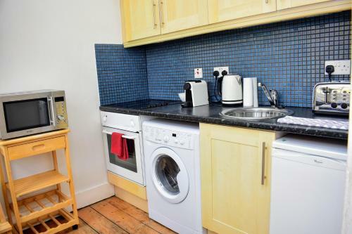 Castle Wynd - Historic Edinburgh Castle Views Central Apartment