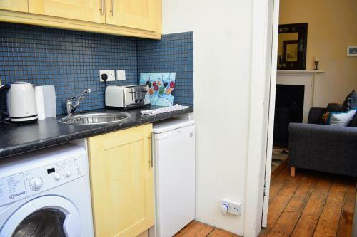 Castle Wynd - Historic Edinburgh Castle Views Central Apartment