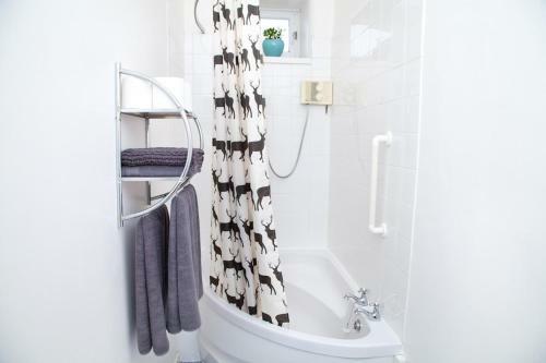 Apartamento Bright & Quiet Edinburgh Home Free Parking