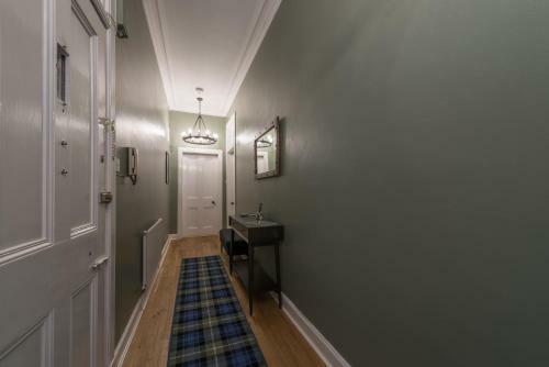 Bruntsfield Place - Beautiful 2 Bed Apartment With Spectacular Views!