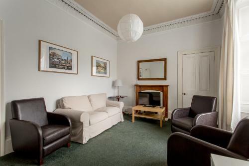 Apartamento Altido Spacious 3-bed By The Meadows