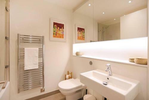 Apartamento Luxurious, Central 1 Bed In Quartermile - Parking