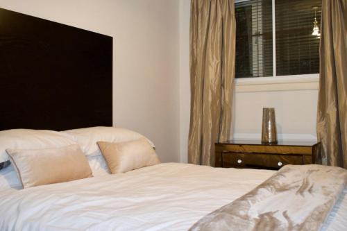 Bright Apartment On The Grassmarket Sleeps 2