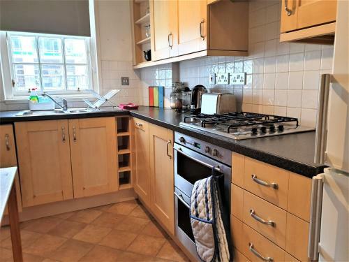 Apartamento Canongate - Spacious And Historic 2 Bed Flat On Royal Mile