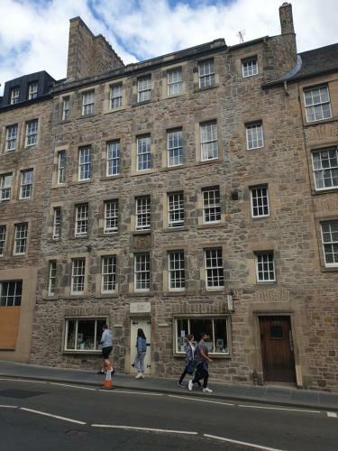 Apartamento Canongate - Spacious And Historic 2 Bed Flat On Royal Mile