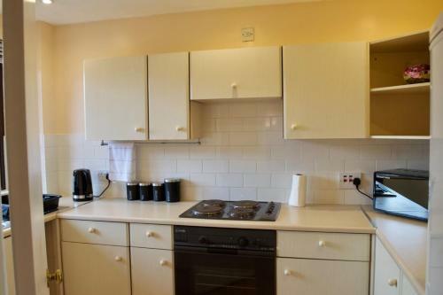 Apartamento Comfortable Bright 2 Bed Minutes From Leith Walk