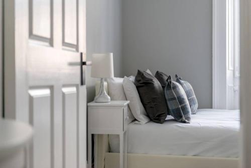 Apartamento Elegant And Modern Apt In Edinburgh City Centre
