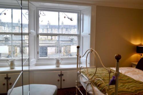 Stylish City Centre Apartment - Sleeps 3