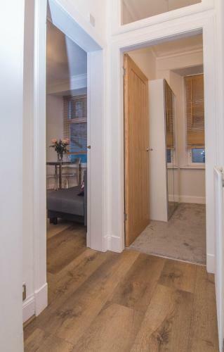 427 - Salmond Place Apartment