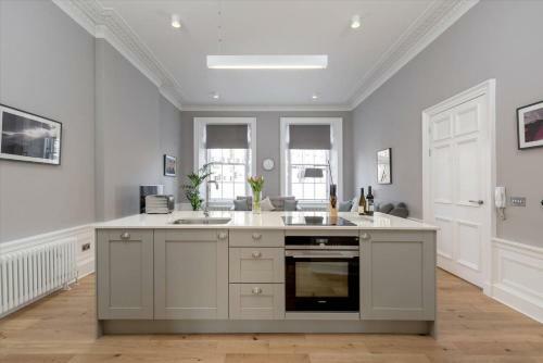 Altido Torphichen Street 5 Star Luxury Apartment