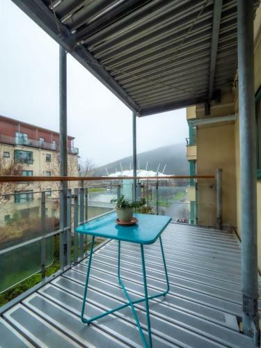 Altido Elegant 2bedroom Apartment With Balcony And Parking