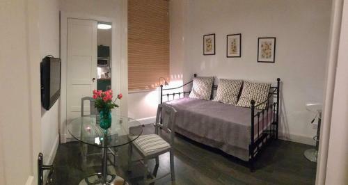 2 Bedroom City Apartment