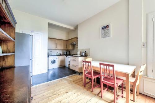 Apartamento Guestready - Vibrant Leith Flat For 3 People - Cosy Great Location!