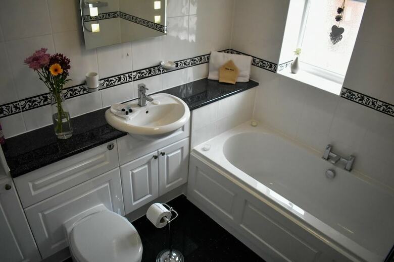 Tlc Exmouth Bed And Breakfast