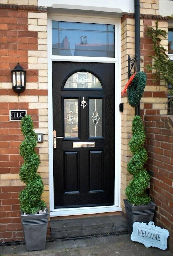 Tlc Exmouth Bed And Breakfast