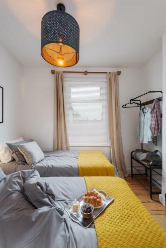 Nomi Homes - Exeter - Bookdirect - Central - Beach - Wifi