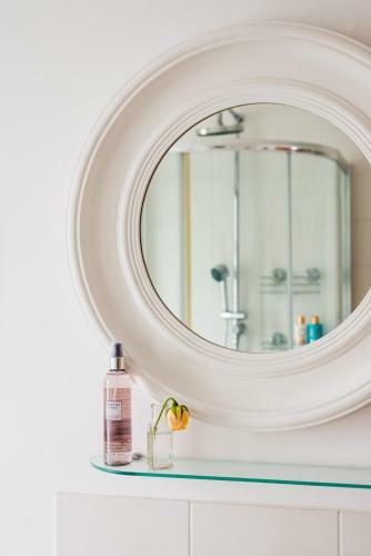 Nomi Homes - Exeter - Bookdirect - Central - Beach - Wifi