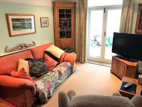 Littleham Cottage