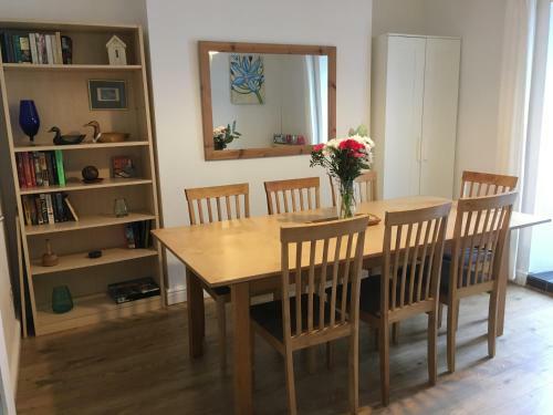 Four Bedroom Town House With Terrace