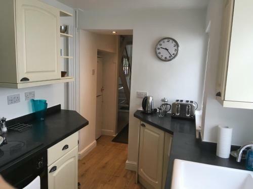 Four Bedroom Town House With Terrace