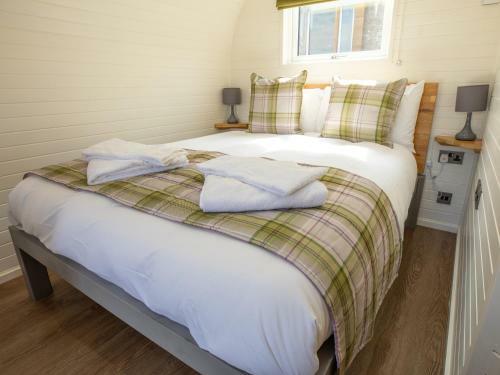 Weedingshall Lodges