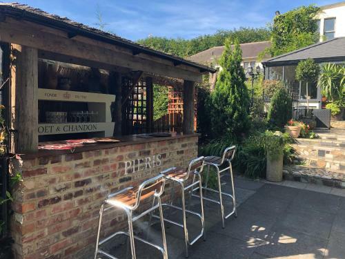Hotel Michelangelos - Rooms, Restaurant & Bar