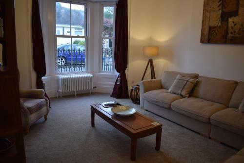 Hostal Woodlyn Guest House