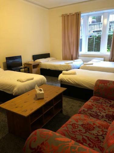 Bed & Breakfast Renfrew Rooms At City Centre