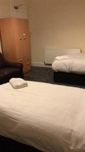 Bed & Breakfast Renfrew Rooms At City Centre