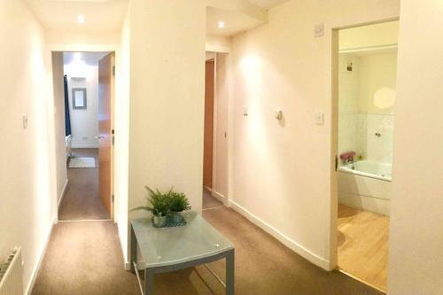Apartamento X Large Flat 2 Bthrm Bus/train Link Free Parking