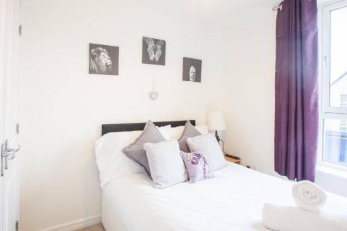 Apartamento Bright Two Bedroom Flat With Free Parking