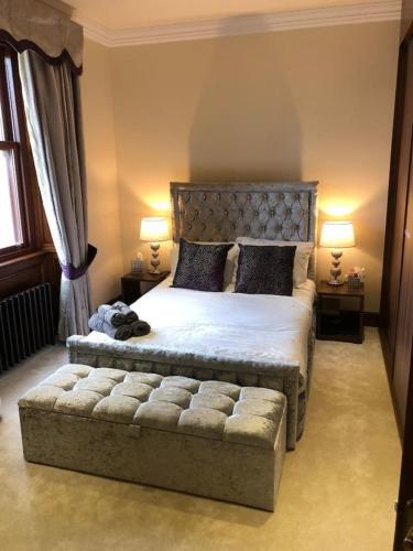 Beautiful 4-bed Villa In Glasgow