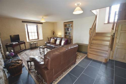 Panteurig Farmhouse