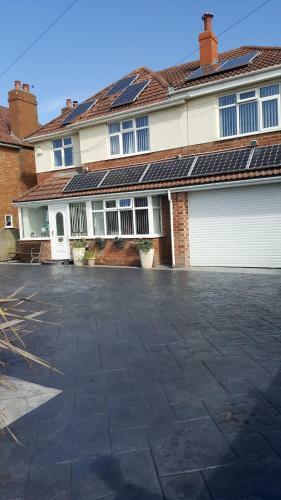 Hostal Wyngate Guest House