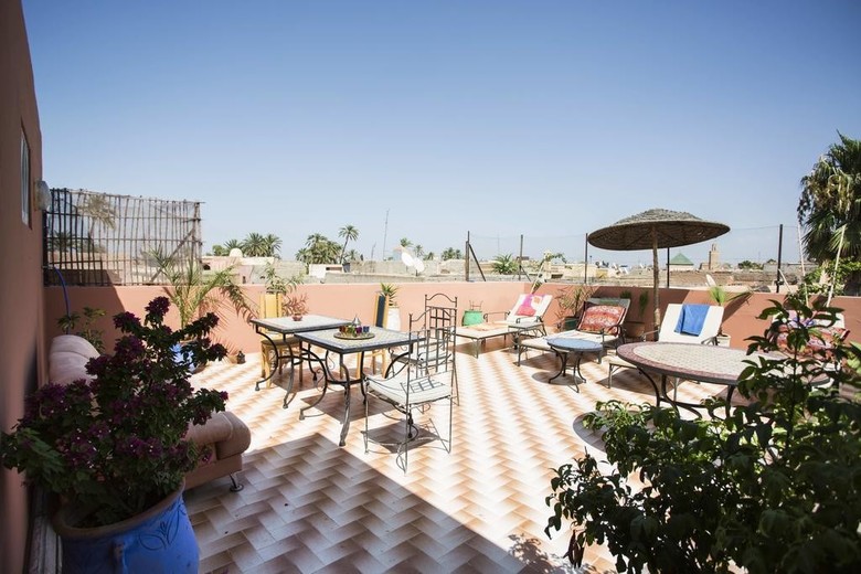 Riad Losra