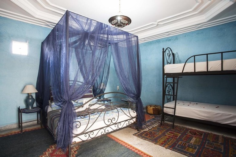 Riad Losra