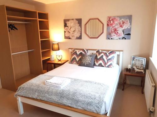 Caspian House (4 Bedrooms)