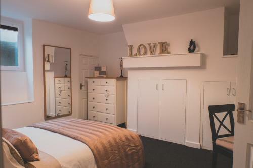 Discovery Suite ? Simple2let Serviced Apartments