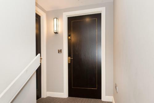 Cheltenham By Harrogate Serviced Apartments