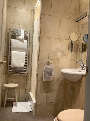 Bed & Breakfast Alexandra Court