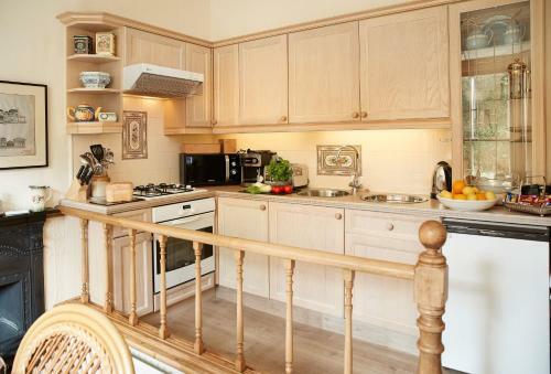 Cygnet Apartment