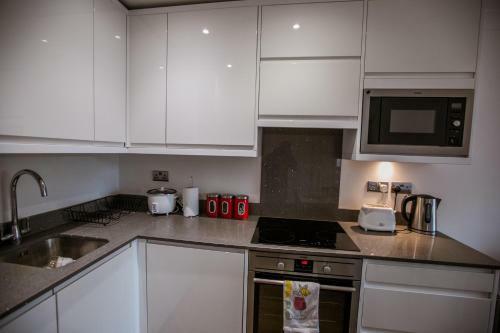 Apartamento ?2 Bedroom?2bathroom?alban Court?comfy Suite