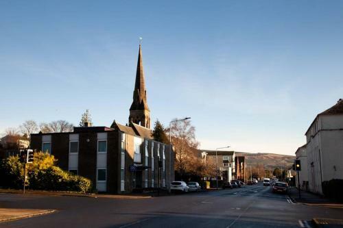 Snug - Logie Baird Apartment