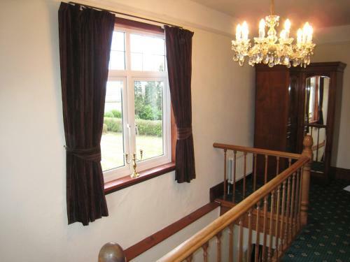 Ashleigh House