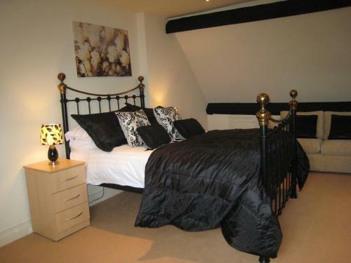Ashleigh House