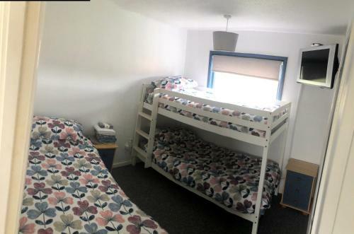 Inviting 2-bed Apartment In Hemsby