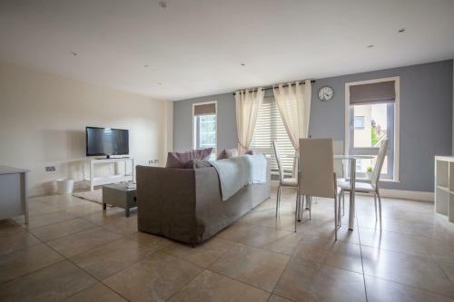 Sandpiper Apartment By Rentmyhouse