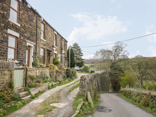 7 Bank Cottages, High Peak