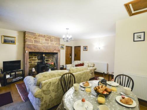 Holiday Home Bede Cottage