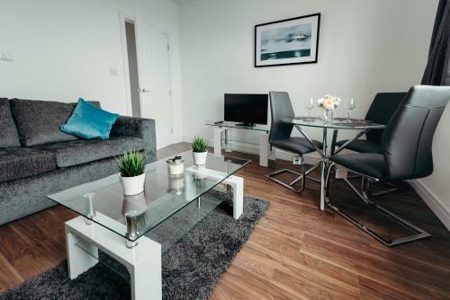 Arlan Apartments - Hinckley By Paym�n Club